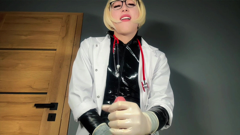 Viper Fierce: Kinks Klinikal: Melancap &amp; Dubur Di Makmal Doktor Lateks
