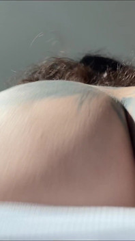 Dieser riesige hintern riss sitzt auf deinem gesicht