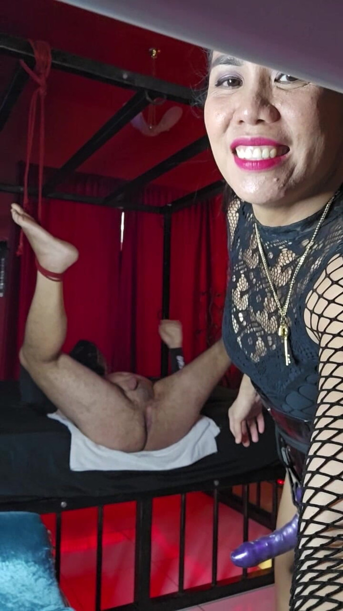 DominaFireOfficial: Infilzamento ruvido di dominafire