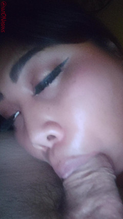 nutON: Adoro succhiare il cazzo bianco