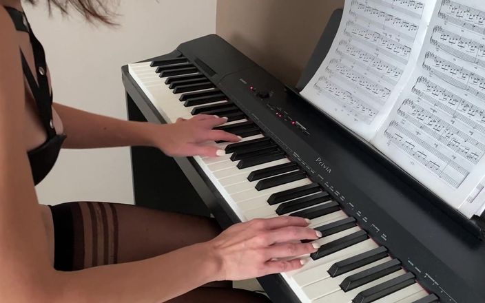 Mistress Mary: मालकिन Mary द्वारा Moonlight Sonata