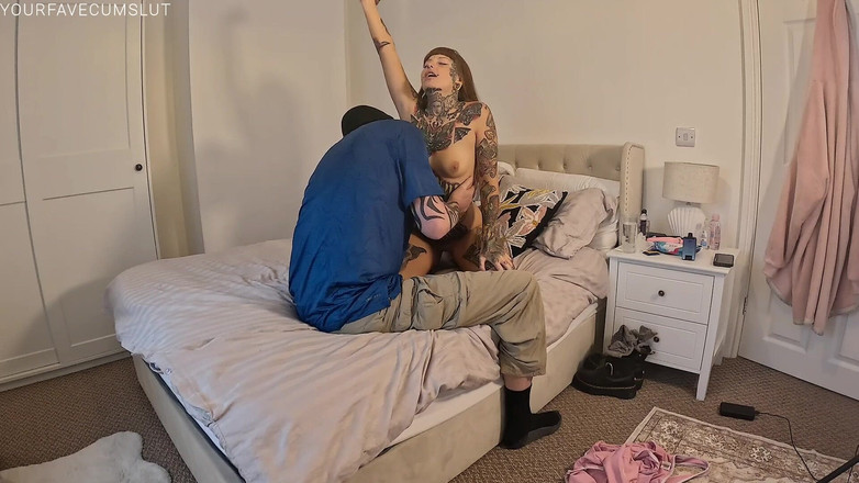 Yourfavecumslut: ブーツの足とお尻崇拝