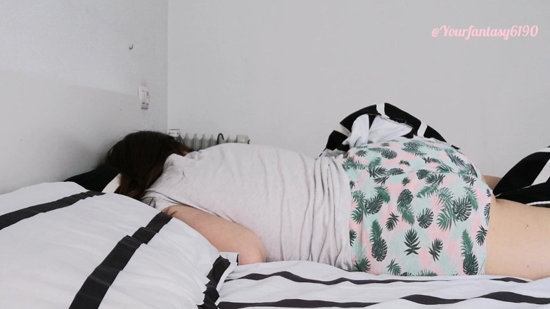 Your fantasy studio: Sleepy Farting