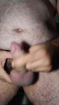 Je Me Masturbais Avec Un Anneau Sexuel Sur La Bite Et Les Testicules, Et Avec Un Gros Plug Dans Mon Cul Au Premier Plan