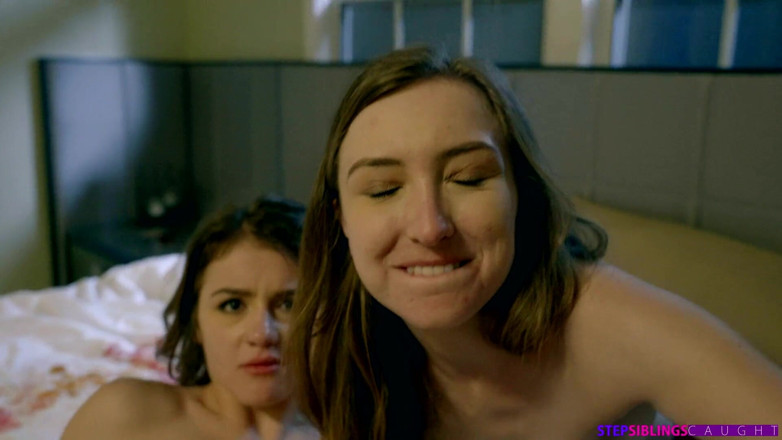 StepSiblings Caught: Испуганная из ее штанов - S8:e6