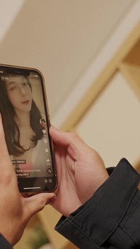 Internet Star Yuli Has Fun with Her Fuck Buddy