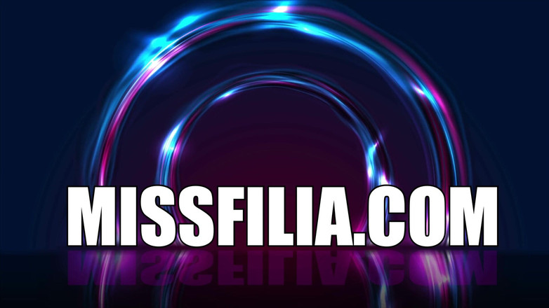 Miss Filia: MILF lubang gemilang memancut mani pada pepek dengan batang besar...