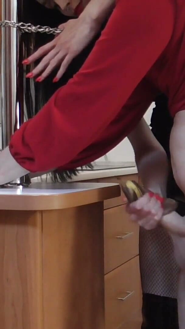 Femdom Sex: Inseminasi paksa