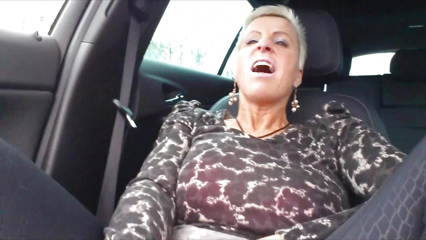 MILF Works Real Orgasm While Driving with Dildo (My Porn King)