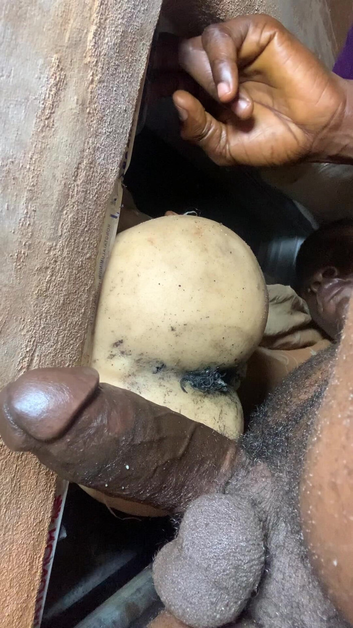 Bangcum8: Laisse-moi baiser cette grosse salope si sexy en entendant mes...