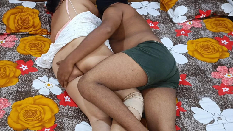 Catchybusty: इसे अपने मुंह में ले लो और मेरे की परत खाओ 1