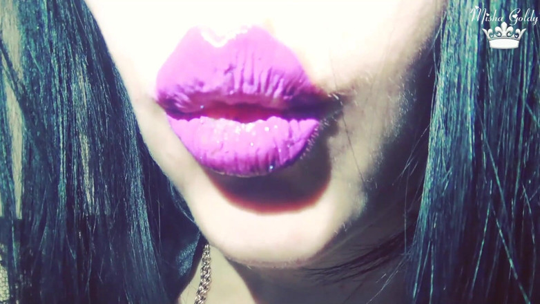Goddess Misha Goldy: Lippen und küsse