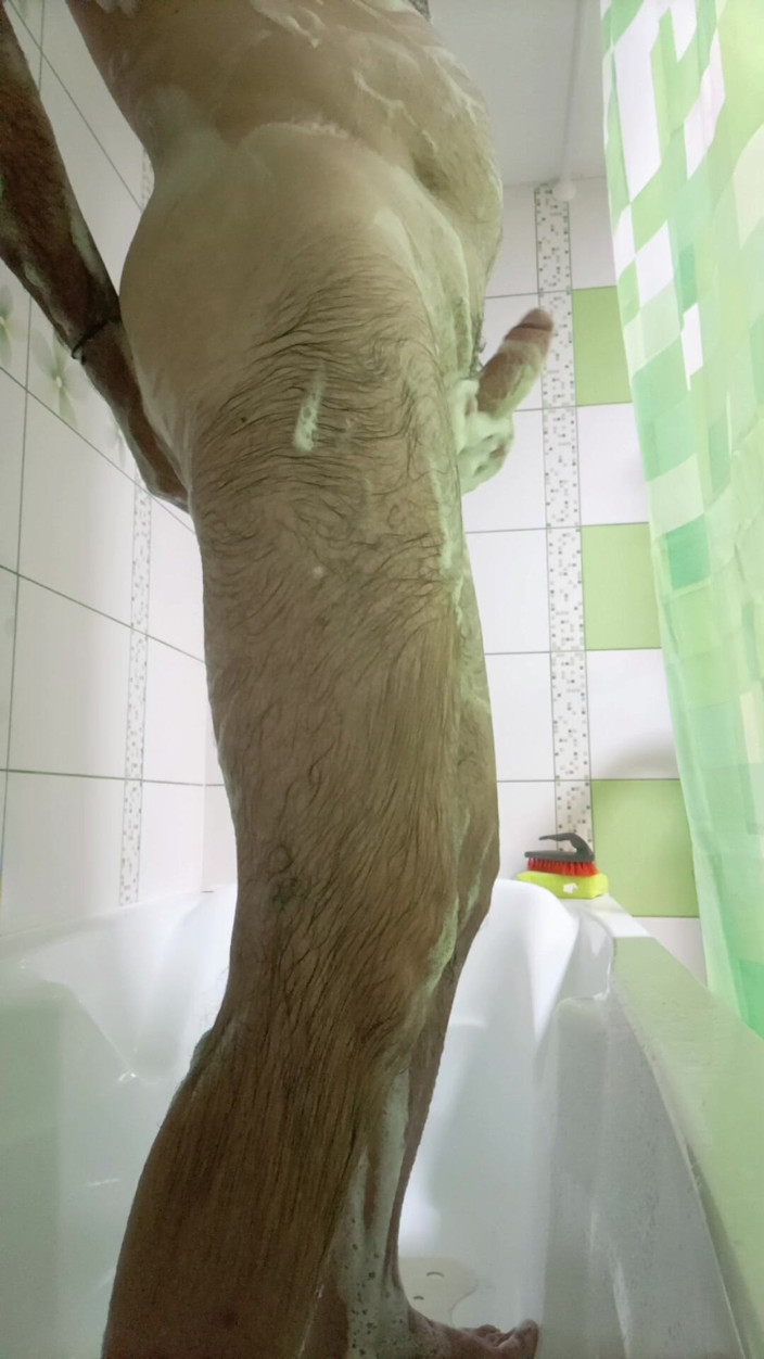 Largedick: Bądźcie czujni do końca.
