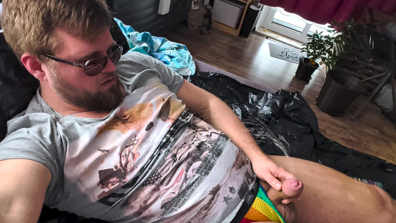 Alex Butt: Sikiş oyuncağıyla ıslak eğlence