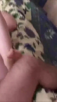 Filming the milf slut as she gives him a pump and he enjoys it