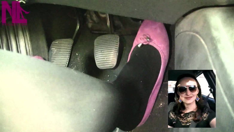 Nyllady: Driving in Black Thick Nylons and Pink Flats