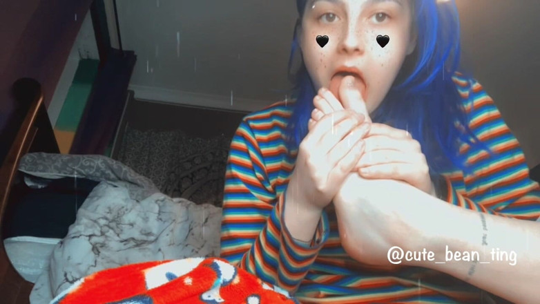Alice Bean: Вонючие ступни, лизание