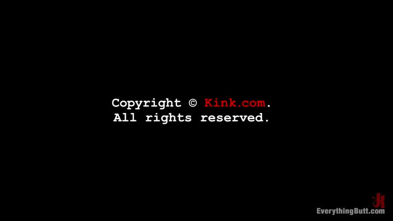 Everything Butt by Kink: Порно-легенды милфы Debi Diamond и Kylie Ireland в первый раз трах в задницу