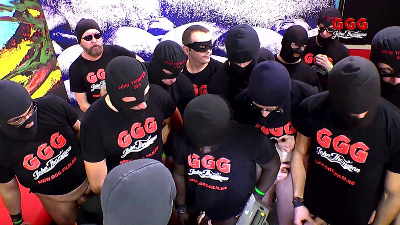 GGG John Thompson Studio: Ggg John Thompson - Zralý Soused Dává Dospívající Poprvé