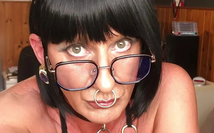 Andreina Naty: Horny sissy silly