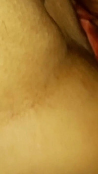Sesso orale amatoriale intenso per lei