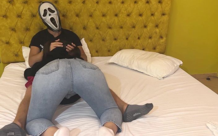 A couple of pleasure: Ghostface को हैलोवीन के लिए मुफ्त लंड चुसाई मिलती है