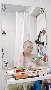 Я голю свою лису голову