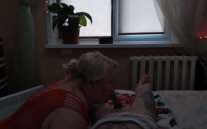 Zona901: Macecha hladová po mrdce vysává vajíčka a polyká tlusté sperma