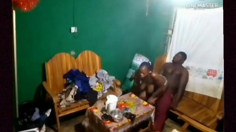 Viporn sex bais: Vidéo porno amateur maison