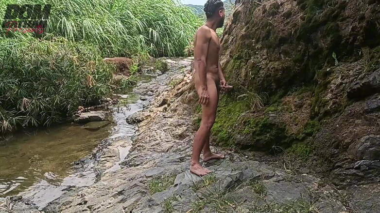 Smoker Master: Bareback Outdoor Gay Sex Goes Wrong