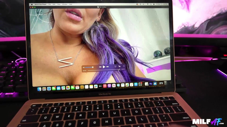 Nookies: Laptop Repair Boy - Big Boob Nikki Sexx Creampie