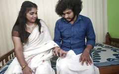 Vaishnavy en Sharun Raj eerste nacht romantiek, Kerala jurk hete eerste nacht, huwelijkskostuum seks romantiek, Mallu eerste nacht