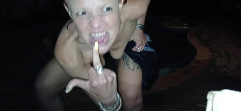 Bigjoefuckalott: Nieghbours vợ sục cu bằng ngón tay làm tình trong...