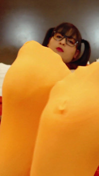 Velma Wants Shaggy to Worship Her Feet