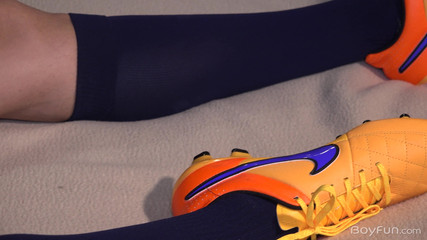 BoyFun Solo: 흥분한 운동 선수