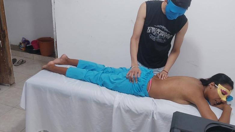 NEGRITA SEXY: Rakan sekerja perubatan melakukan perkara-perkara dewasa di hospital.