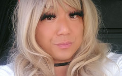 Amy Park: Masturbate in Car