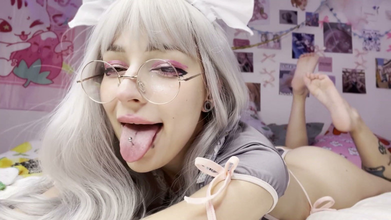 lanalovacutie: Sperma-op-mijn-ahegao-kwijlend-gezicht-stiefvader