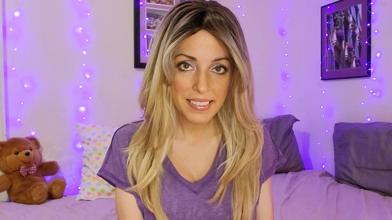 Brenna Lilac: Коледж вечірка