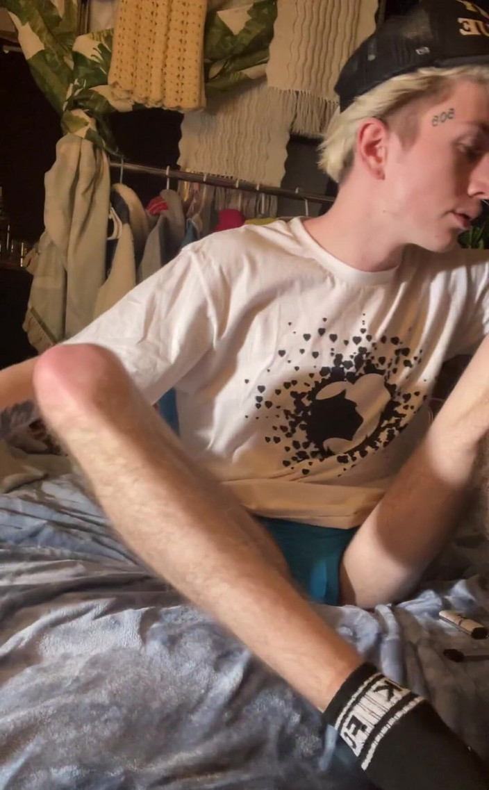 GhostCams: Hey Kings! Aku harap hari kalian semua baik-baik saja, tapi...