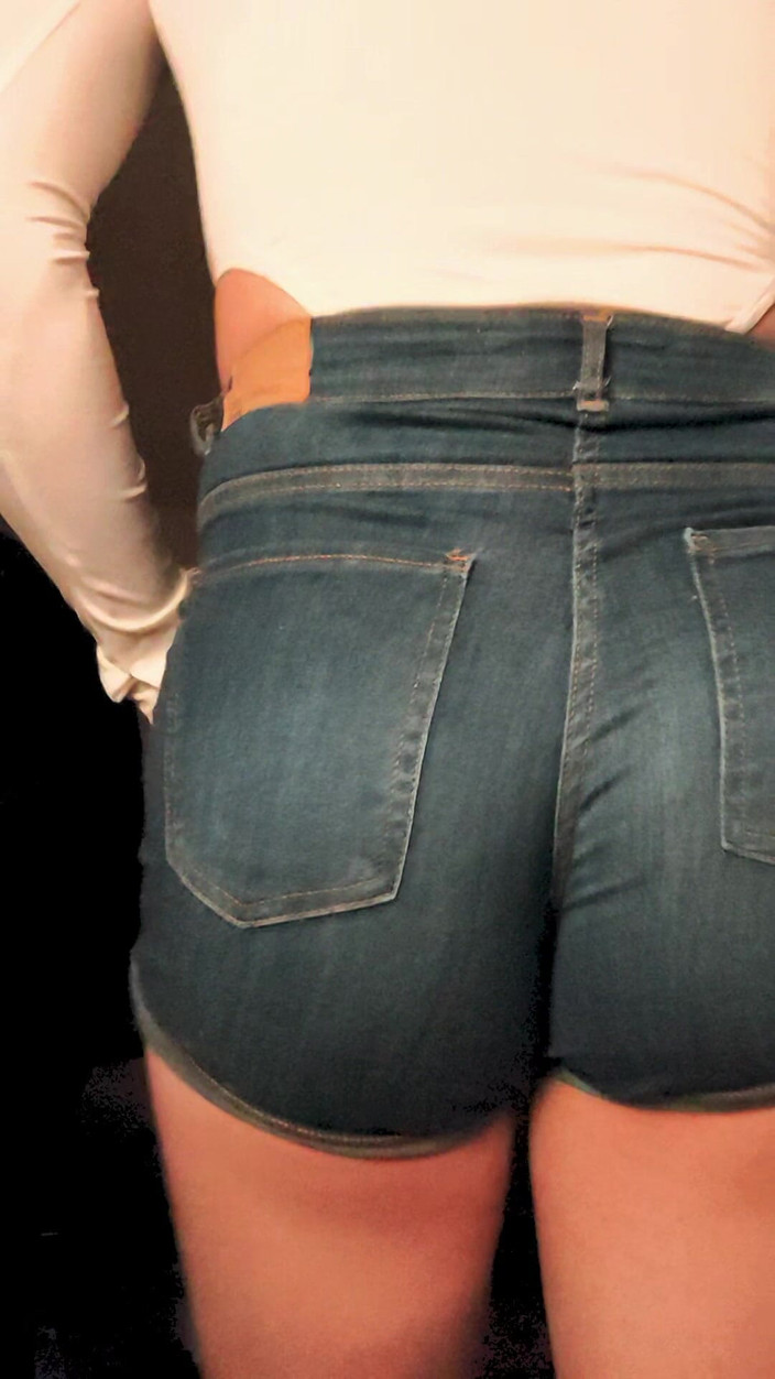 Jade Sissy: Punya Kandang Kesucian Baru!