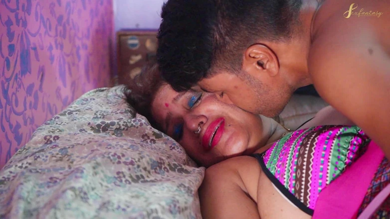 Setup movie: Stepmom Seduces Her Stepson in The Sexy Night for The...