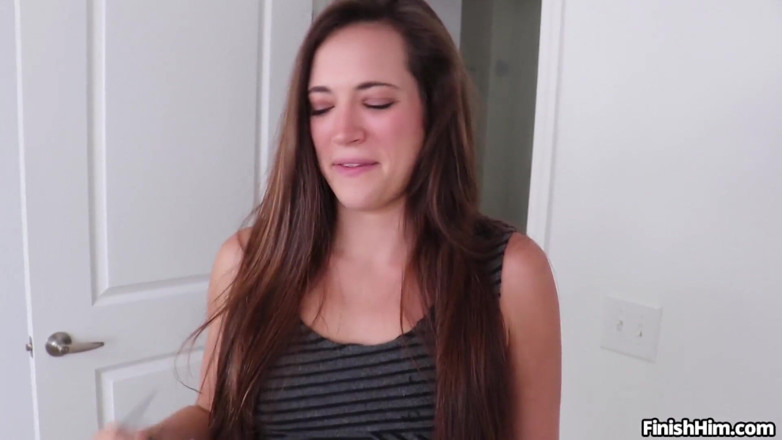 Finish Him: Dacey Harlot: Sucks His Big Juicy Dick