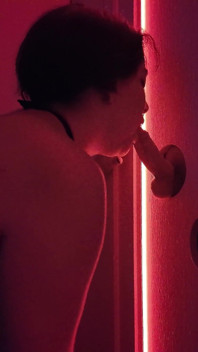 Navštívím glory hole na své cestě za colaby v Chile