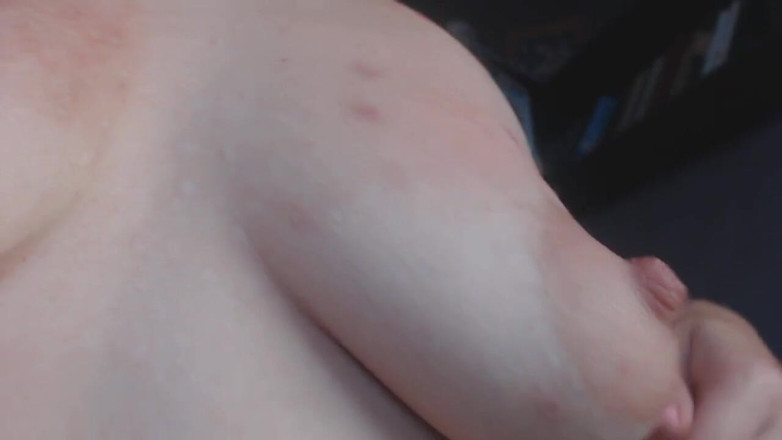 Miodelka: My saggy tits served as an ashtray and Showing how...