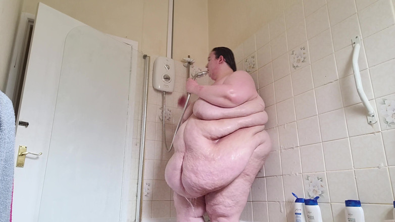 SSBBWLadyBrads: Duş sallıyor ve çamaşır yıkıyor bölüm 3