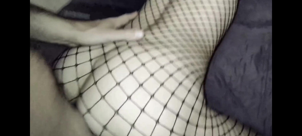 Hotlia: POV sex s manželkou v punčochách