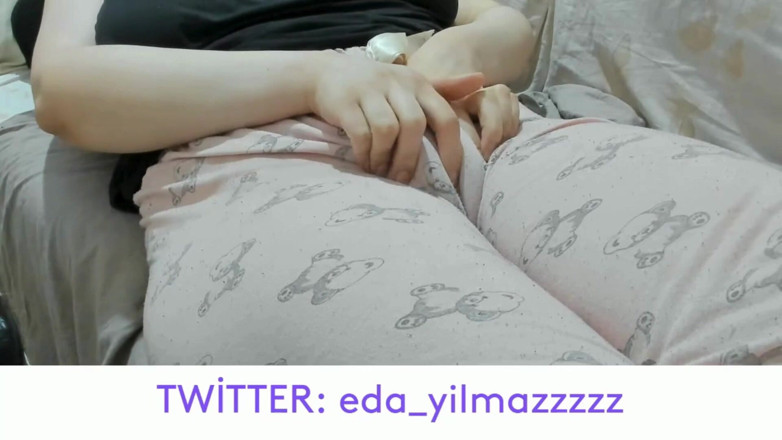 bigass_sexy_bigboobs: Camel Toe- Pi̇jamayla Masturbasyon- Kabarmiş Am- Şi̇şmi̇ş Am- Büyük Am- Turk...