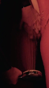 Lesbian seksi petting di video porno gratis lateks
