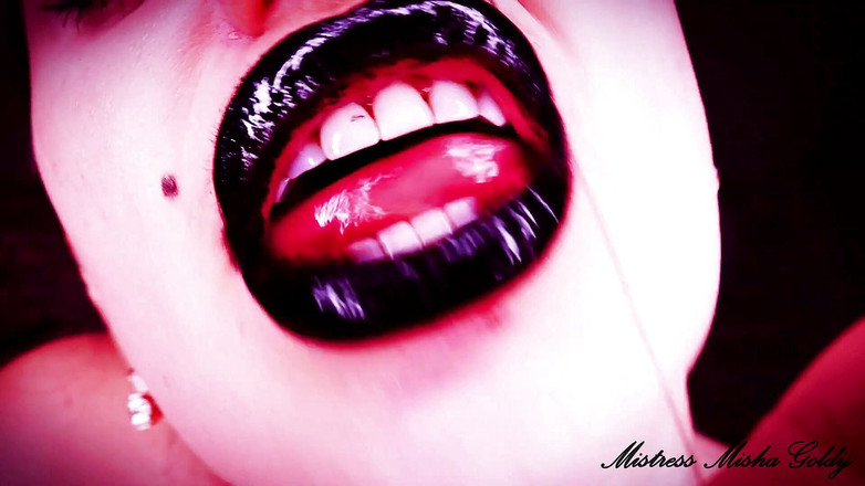 Goddess Misha Goldy: 내 입술의 충성스러운 노예를 위한 키스
